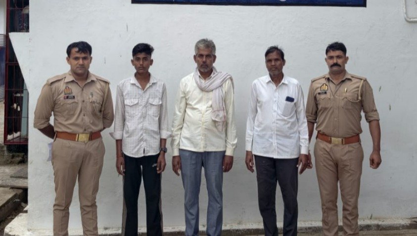 नाबालिग बालक को सकुशल बरामद कर परिजनों को किया गया सुपुर्द*